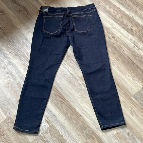 GAP 1969 Denim Women's 31 Short Legging Jean Mid Rise Dark wash NWT Stretch Y2K - Picture 11 of 14